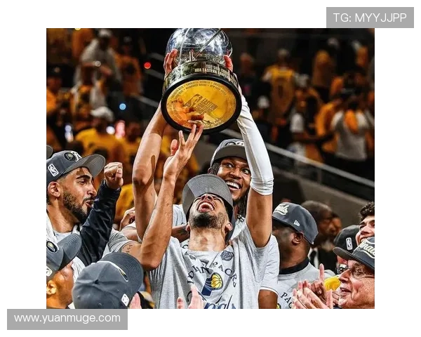 终结13连败步行者重生西亚卡姆亲吻手指定格胜利篮球之夜 终结13连败步行者重生西亚卡姆亲吻手指定格胜利篮球之夜